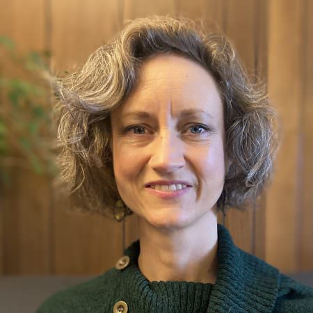 Emily Hartlerode headshot