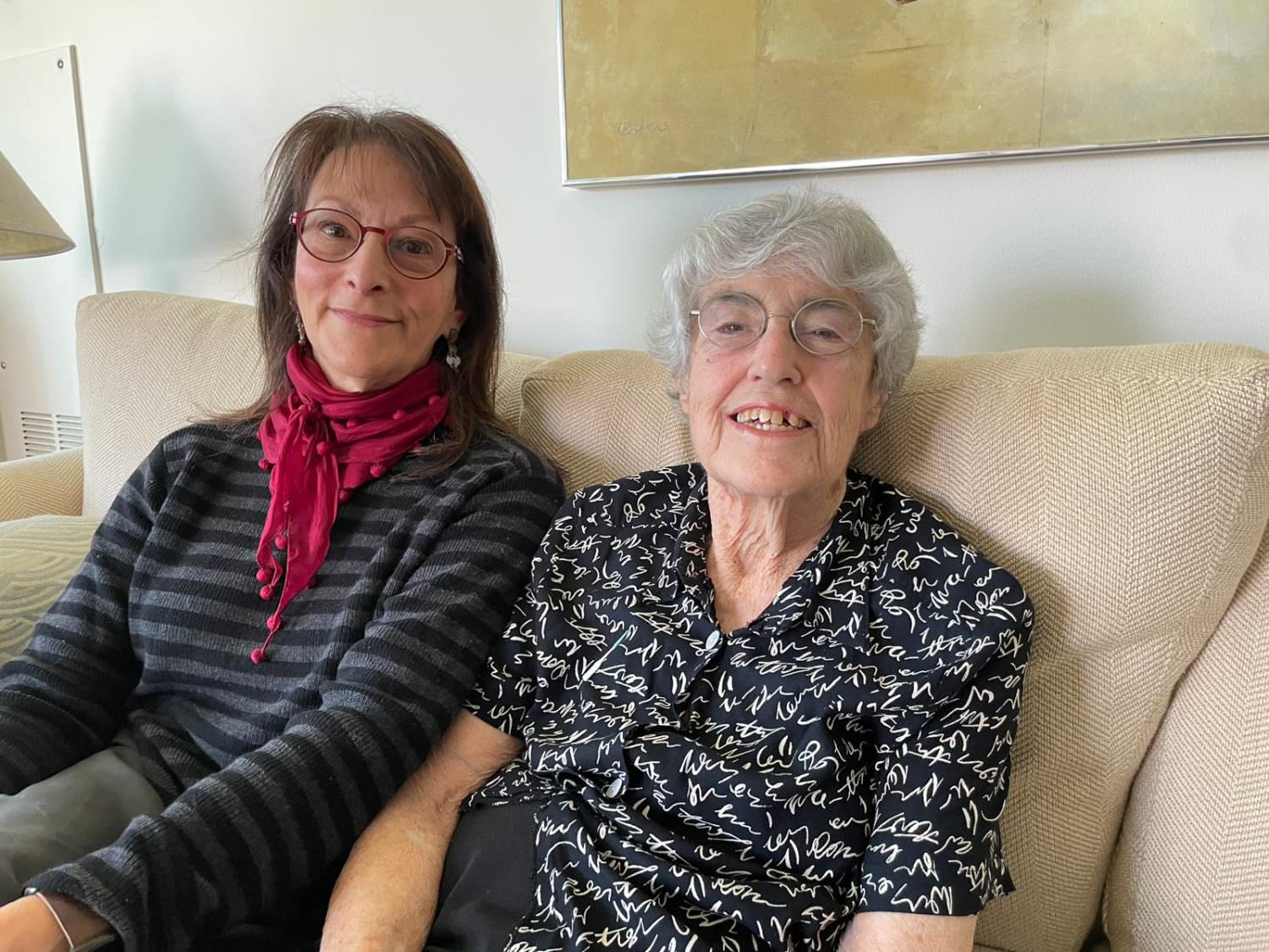 Folklorist Maggie Holtzberg and Dorothy Rosenthal at Rosenthal's home.